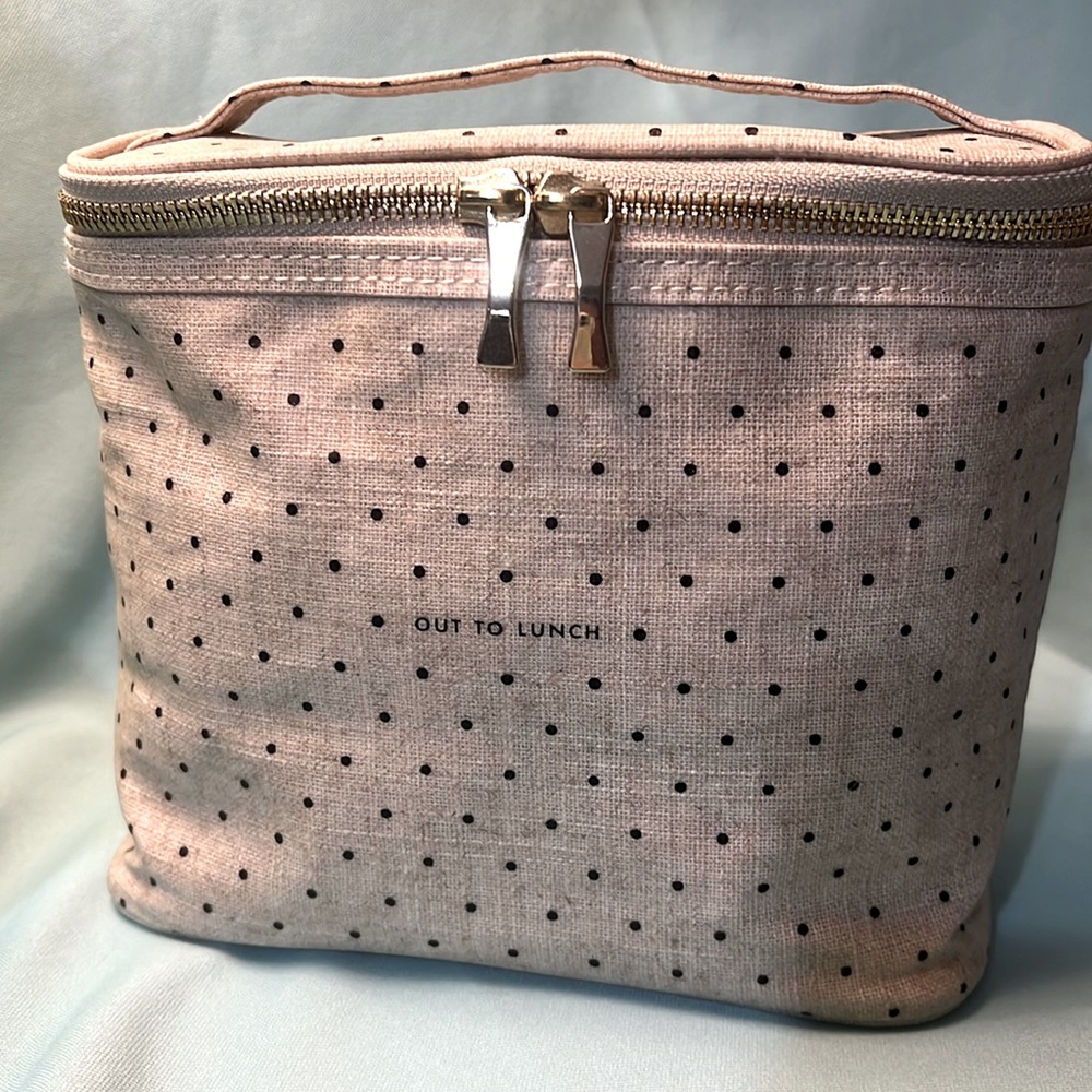 Kate Spade New York Deco Dot “Out to Lunch”Bag - New without tags.
